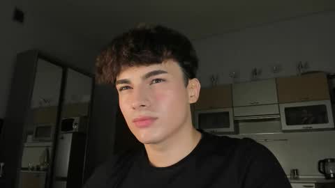 Snapshot of mystic_evan chatting on 10-07-25, 08:39 Evan Brown online show from 10-07-25, 08:39