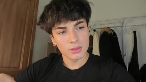 Snapshot of mystic_evan chatting on 10-16-25, 09:05 Evan Brown online show from 10-16-25, 09:05