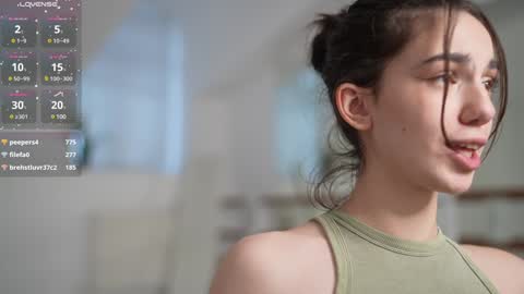 Snapshot of mystica_ chatting on 12-08-24, 09:57 MILLI online show from 12-08-24, 09:57