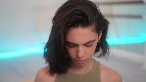 Snapshot of mystica_ chatting on 01-05-25, 09:48 MILLI online show from 01-05-25, 09:48