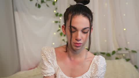 Snapshot of mystica_ chatting on 02-03-25, 06:45 MILLI online show from 02-03-25, 06:45