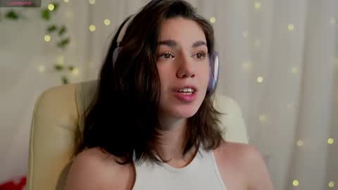 Snapshot of mystica_ chatting on 02-19-25, 06:55 MILLI online show from 02-19-25, 06:55