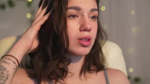 Snapshot of mystica_ chatting on 02-24-25, 10:15 MILLI online show from 02-24-25, 10:15