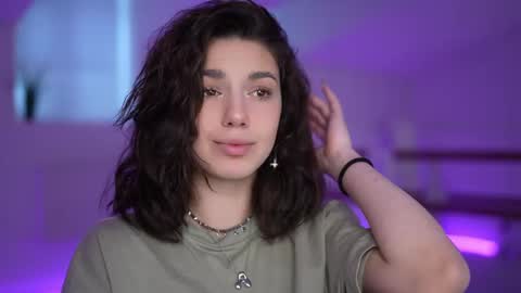 Snapshot of mystica_ chatting on 03-05-25, 07:05 MILLI online show from 03-05-25, 07:05