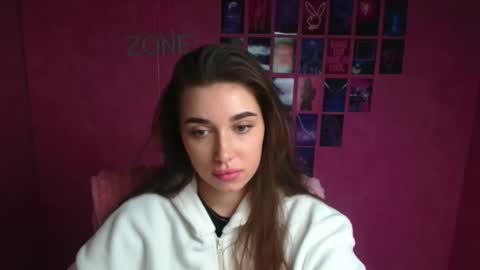 Amelia online show from 02-24-26, 12:25