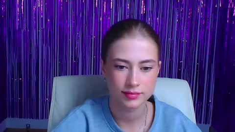 Snapshot of mysticemeli chatting on 09-27-25, 11:15 Emelie online show from 09-27-25, 11:15