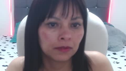 Snapshot of mysticmature chatting on 01-19-25, 08:29 Mystic  online show from 01-19-25, 08:29