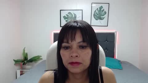 Snapshot of mysticmature chatting on 01-20-25, 05:04 Mystic  online show from 01-20-25, 05:04