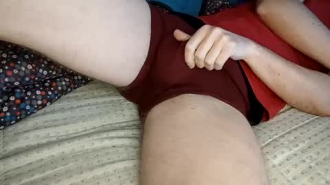 Snapshot of mysticmid40 chatting on 02-15-26, 08:57 mysticmid40 online show from 02-15-26, 08:57