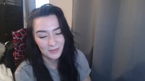 Snapshot of mysticmuse94 chatting on 02-15-25, 02:44 MysticMuse online show from 02-15-25, 02:44