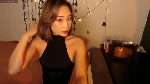 mysticsirenn online show from 12-04-24, 02:42