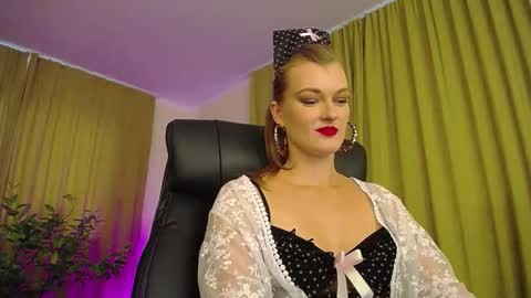 mysticvenus_ online show from 10-10-25, 07:29