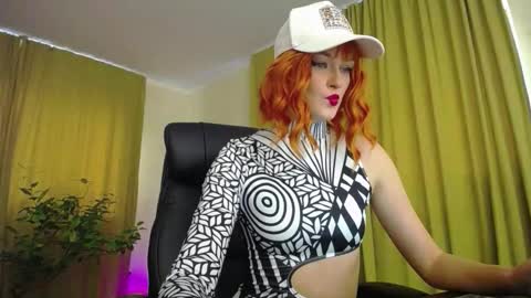 mysticvenus_ online show from 10-16-25, 07:42