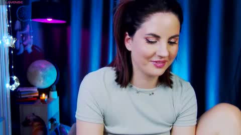 Angeline online show from 02-21-26, 06:42