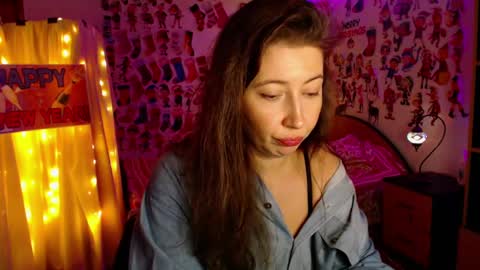 Snapshot of mystydew chatting on 01-03-25, 06:03 MystyDew online show from 01-03-25, 06:03