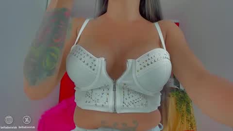   IG belladanielab online show from 02-20-26, 04:09