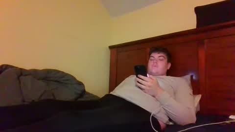 Mytchy online show from 12-15-25, 05:23