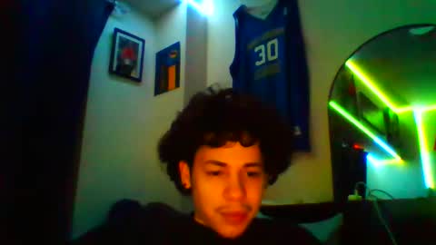 Snapshot of mytoytommy chatting on 03-07-26, 08:11 mytoytommy online show from 03-07-26, 08:11