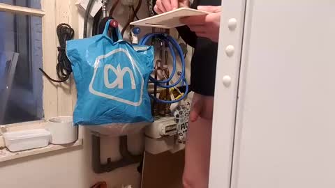 Snapshot of n3philim999 chatting on 12-29-24, 08:00 n3philim999 online show from 12-29-24, 08:00