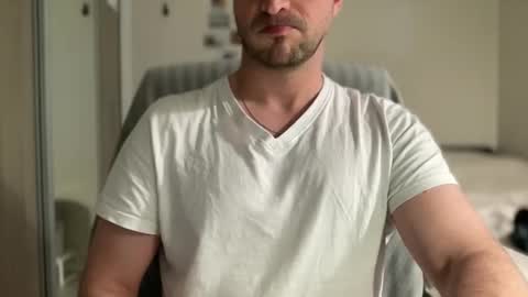 n_matt89 online show from 05-11-26, 10:10