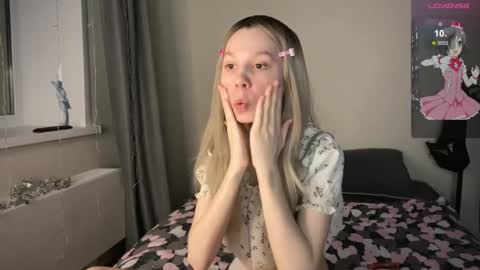 Vanessa and Julia  online show from 02-26-25, 05:17