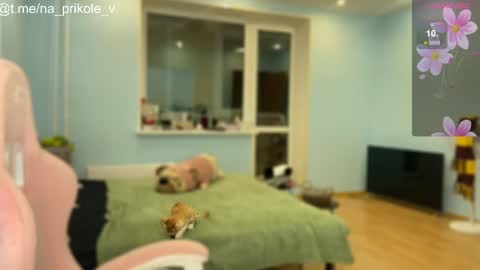 Vanessa and Julia  online show from 10-24-25, 05:20