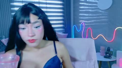 naaomi_cute online show from 10-16-25, 07:59