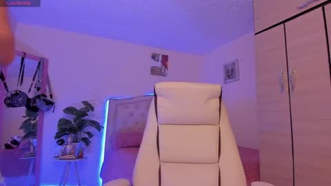 anny online show from 01-07-25, 02:20