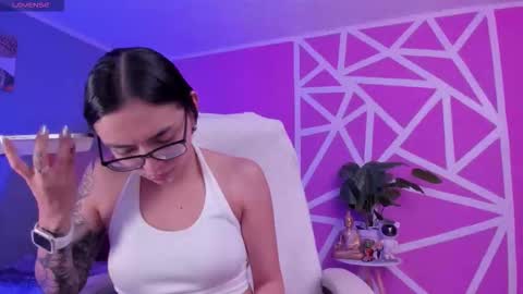 anny online show from 10-07-25, 10:29