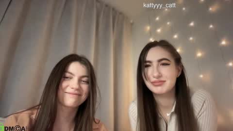 Snapshot of nabi_kiotaa chatting on 02-27-25, 01:38 Nabi online show from 02-27-25, 01:38