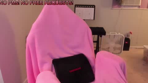 Natalie Marlo online show from 02-06-25, 07:51