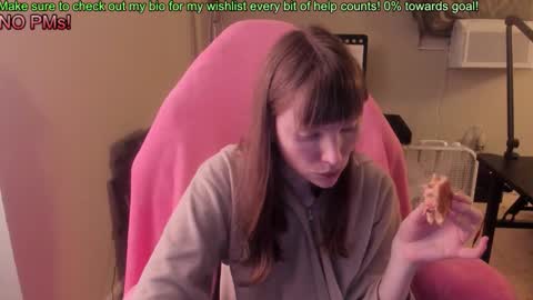 Natalie Marlo online show from 10-23-25, 01:38