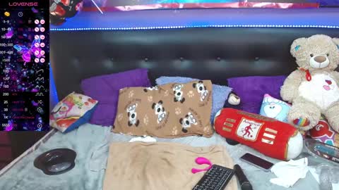 nadia_84 online show from 01-13-25, 11:17