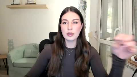 Snapshot of nadiaa06 chatting on 01-26-25, 06:37 Nadiaaa006 online show from 01-26-25, 06:37