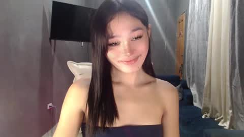 Snapshot of nadiestar chatting on 02-18-25, 11:33 nadiestar online show from 02-18-25, 11:33