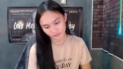 nadiestar online show from 04-30-26, 11:09