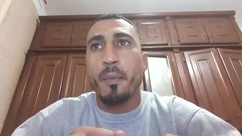 V online show from 11-22-25, 01:43