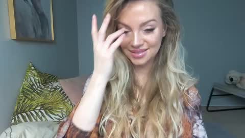 Nadyasoft online show from 01-02-25, 09:11