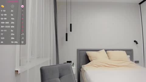 Nadya online show from 12-22-25, 01:52