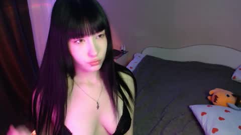 Naemi online show from 10-16-25, 11:22