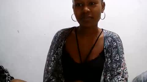 nah296652 online show from 06-07-26, 01:48