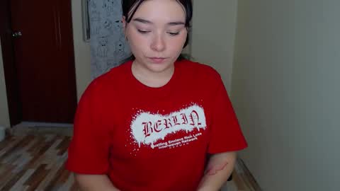 Snapshot of nahia__2 chatting on 10-08-25, 06:38 nahia cute     only   online show from 10-08-25, 06:38