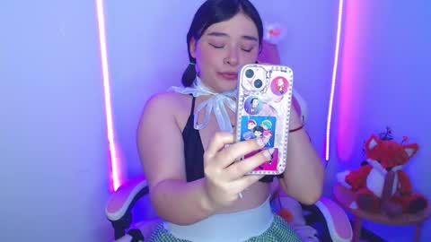 nahia cute     only   online show from 03-07-26, 05:21