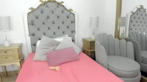 Nahiara online show from 12-20-24, 10:00