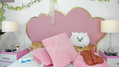 Snapshot of nahiarareina chatting on 09-17-25, 02:52 NahiaraReina online show from 09-17-25, 02:52