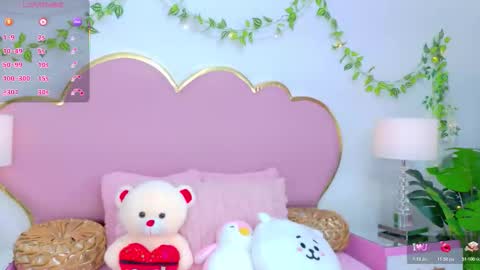 Snapshot of nahiarareina chatting on 11-08-25, 02:28 NahiaraReina online show from 11-08-25, 02:28