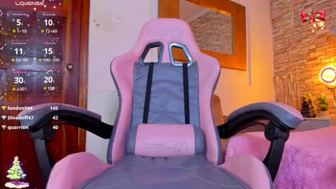 Snapshot of nahiavictoria chatting on 12-24-24, 07:49 NahiaVictoria  online show from 12-24-24, 07:49