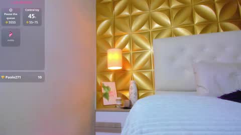 Snapshot of nahiavictoria chatting on 03-06-25, 07:03 NahiaVictoria  online show from 03-06-25, 07:03