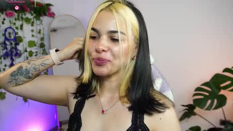 Naho  Sigueme en mis Redes Sociales Follow me on my social networks online show from 03-06-26, 01:02