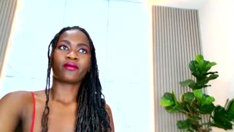 Nahomi online show from 03-11-26, 12:55